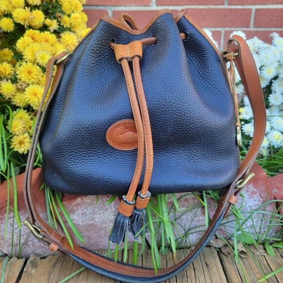 Dooney & Bourke Embossed Leather Drawstring Shoulder Bag Bicolor - Picture 1 of 12